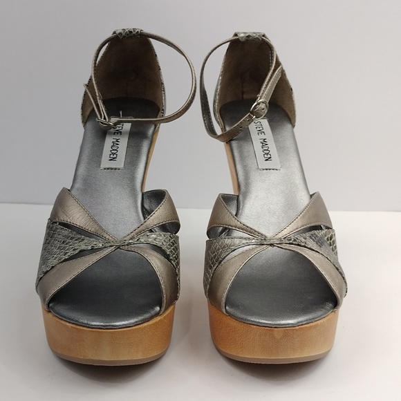 Steve Madden Simbba Wedges - Picture 4 of 11